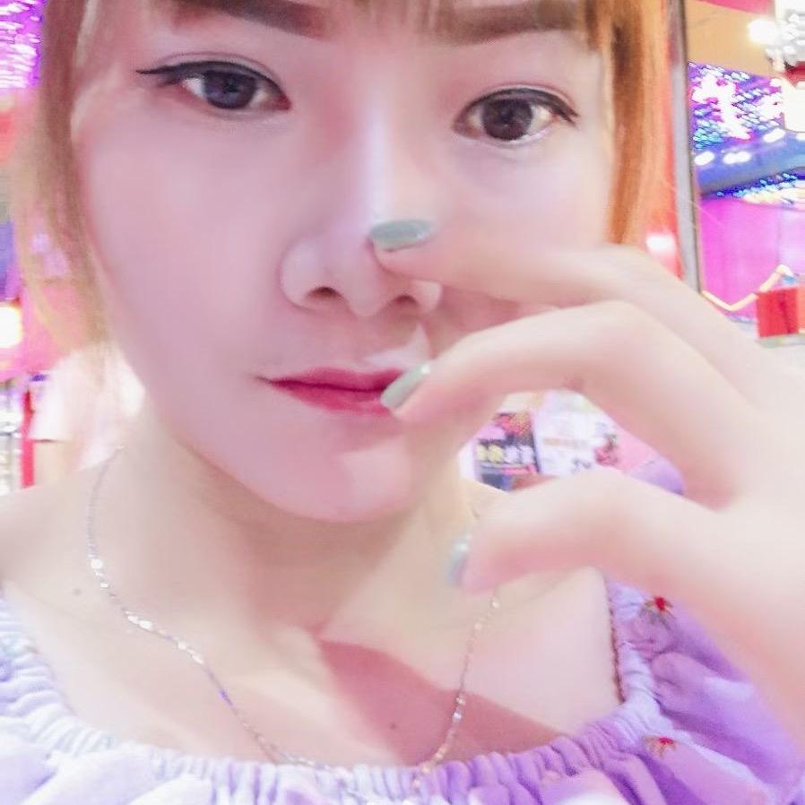 小小余