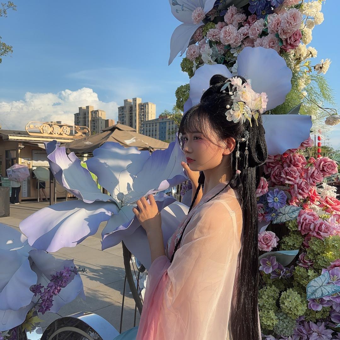 🌱ᐝ平安ᨶ႒້喜乐⁵²⁰꧔ꦿ࿐ ོ