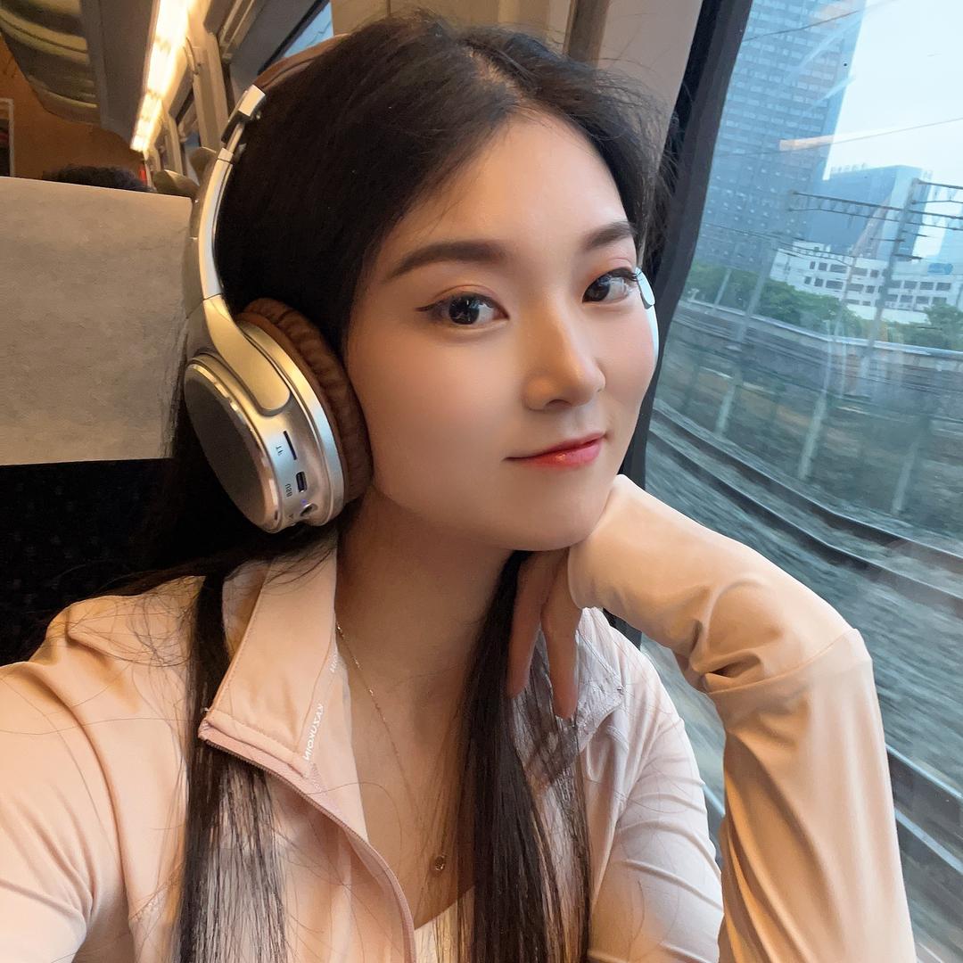 小申姐姐