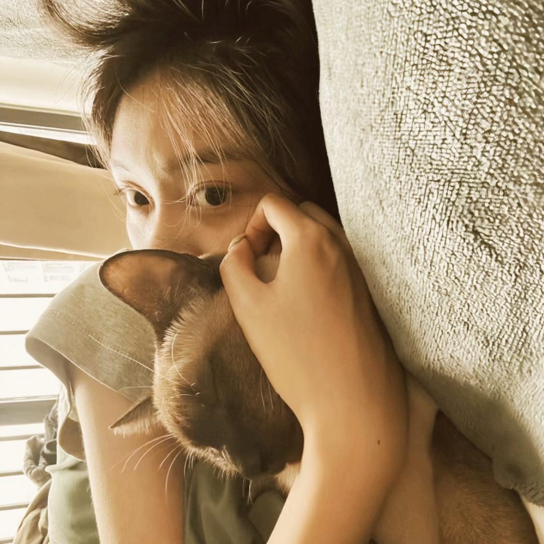 JT·爱喝椰子汁🥥