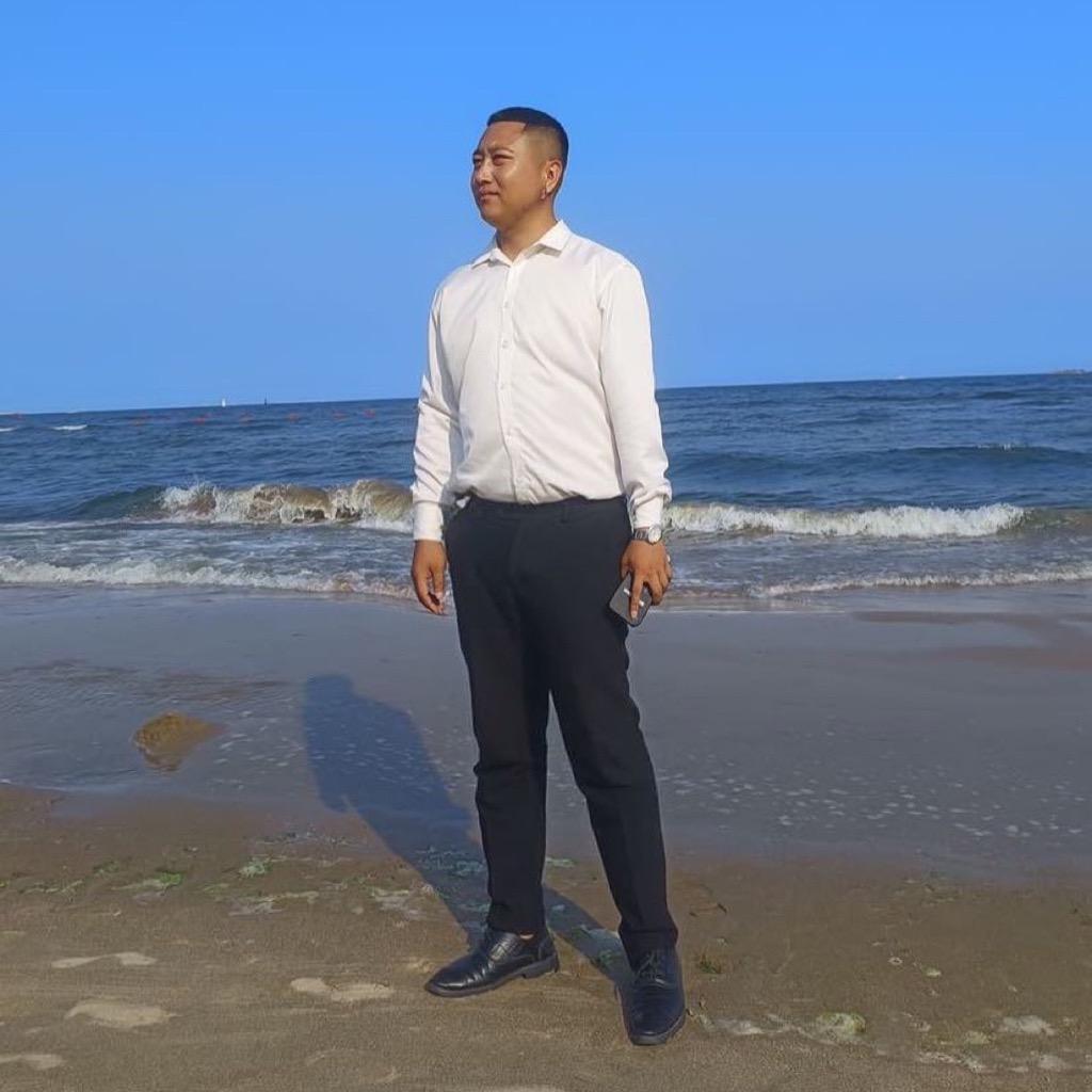 山海关俊诚二手车行