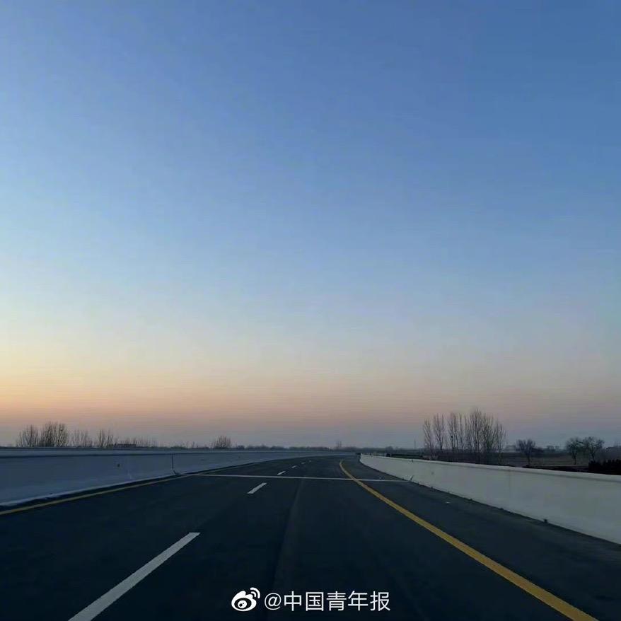 砰砰砰
