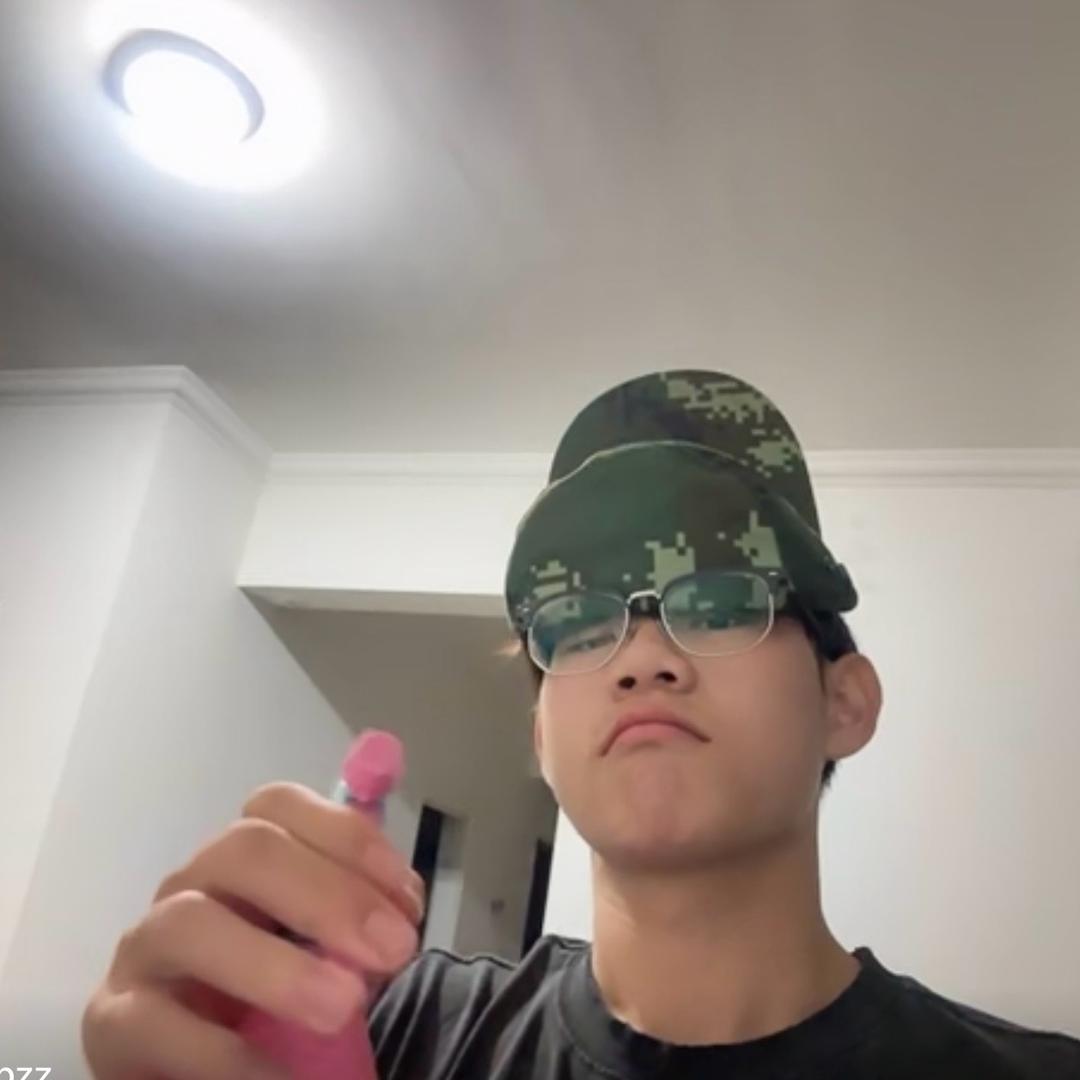 100