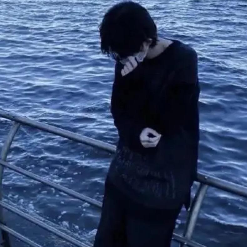 你压对我腿毛了