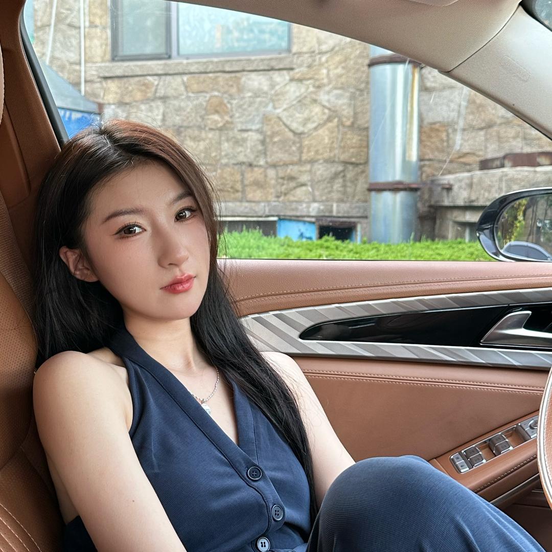 威嗨租车（吕吕）