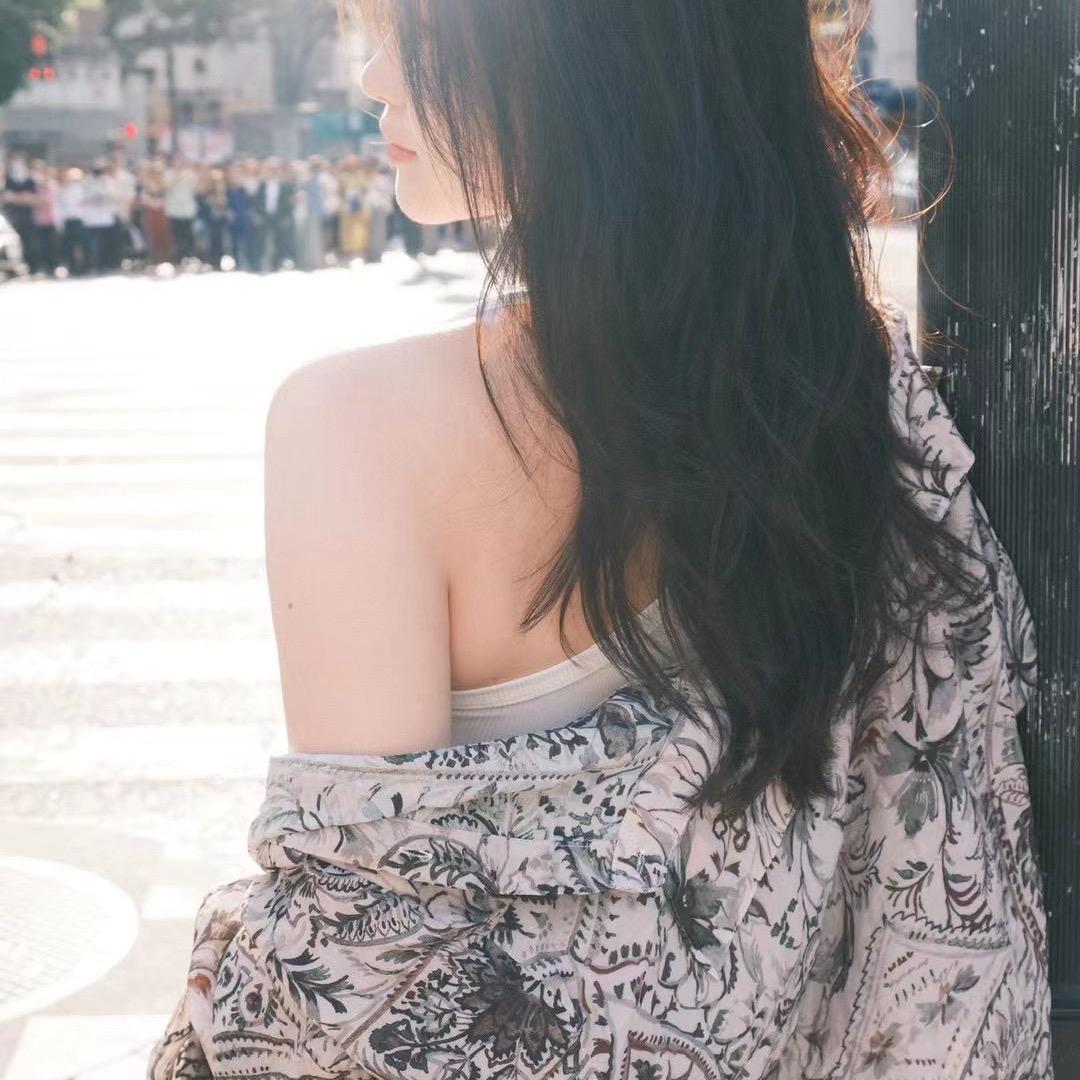 艾菲Effy