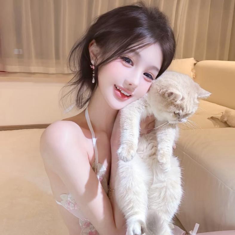 桃子爱看电影