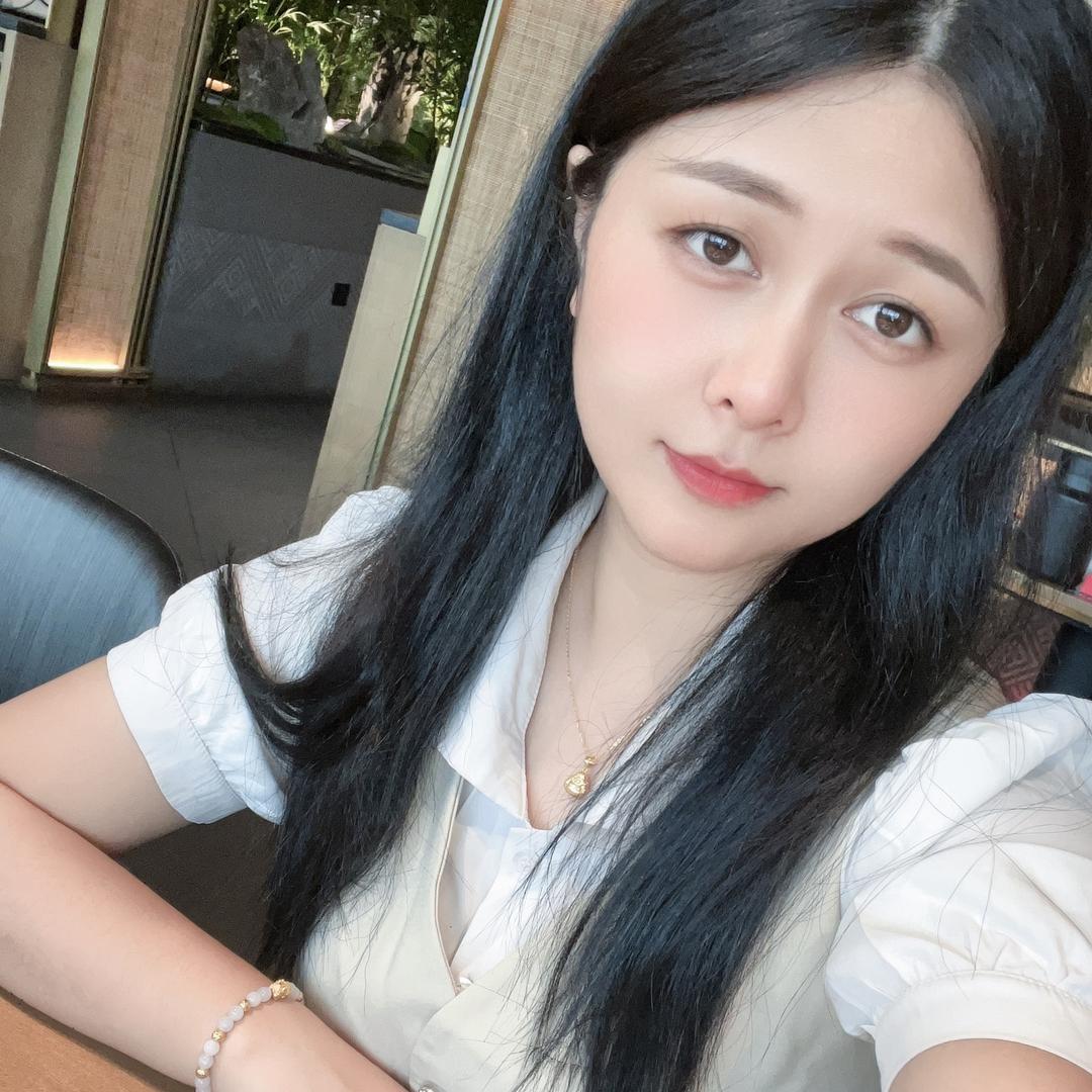 內函琴子