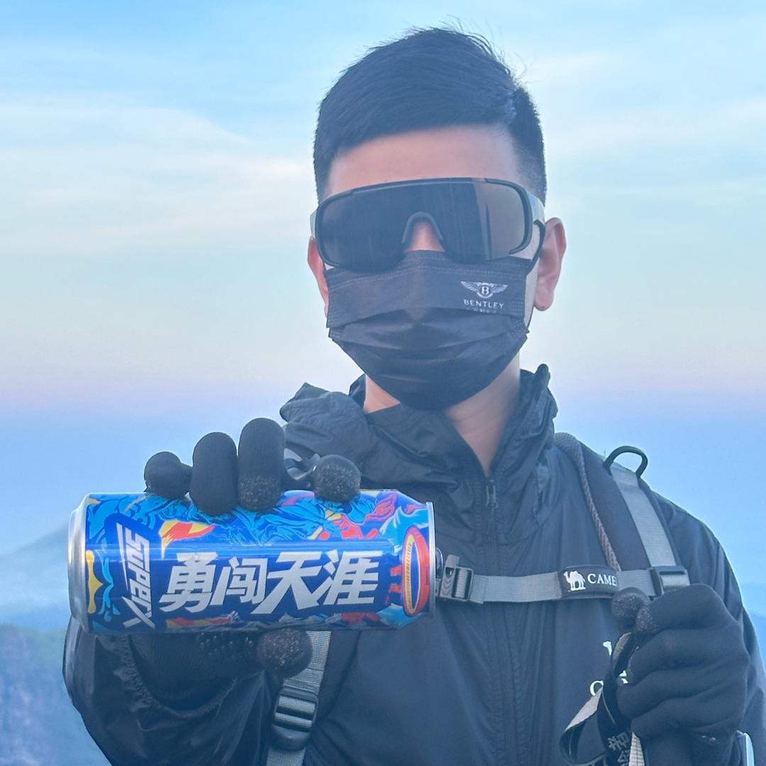 *   东城