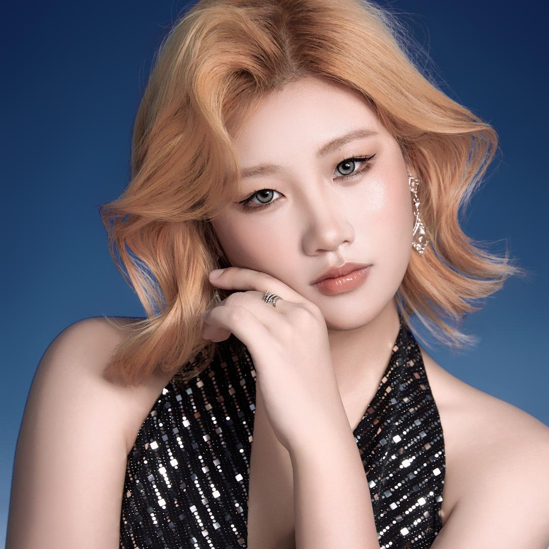 张曼莉（Lili）
