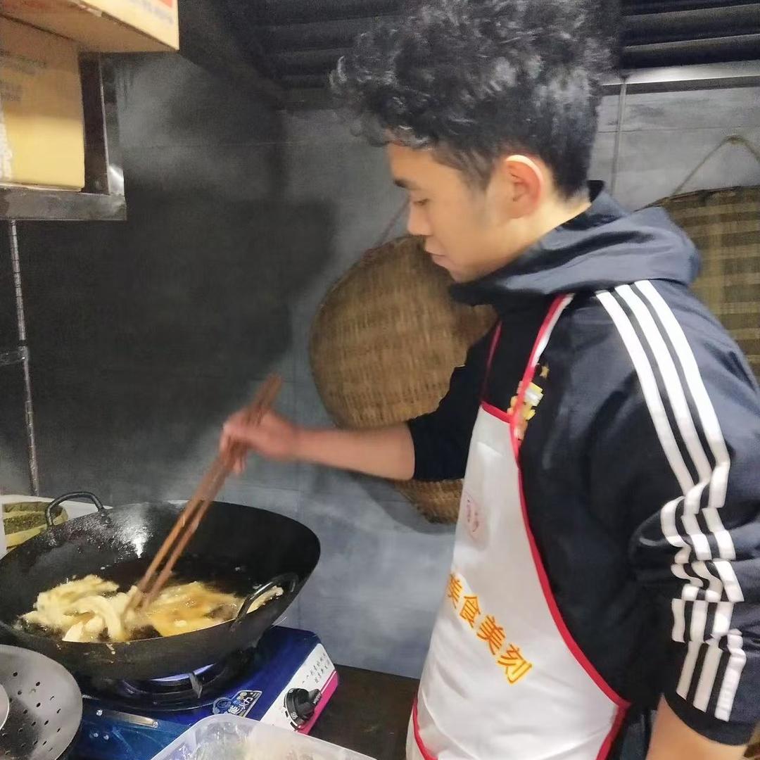 双碑耙二哥李老板