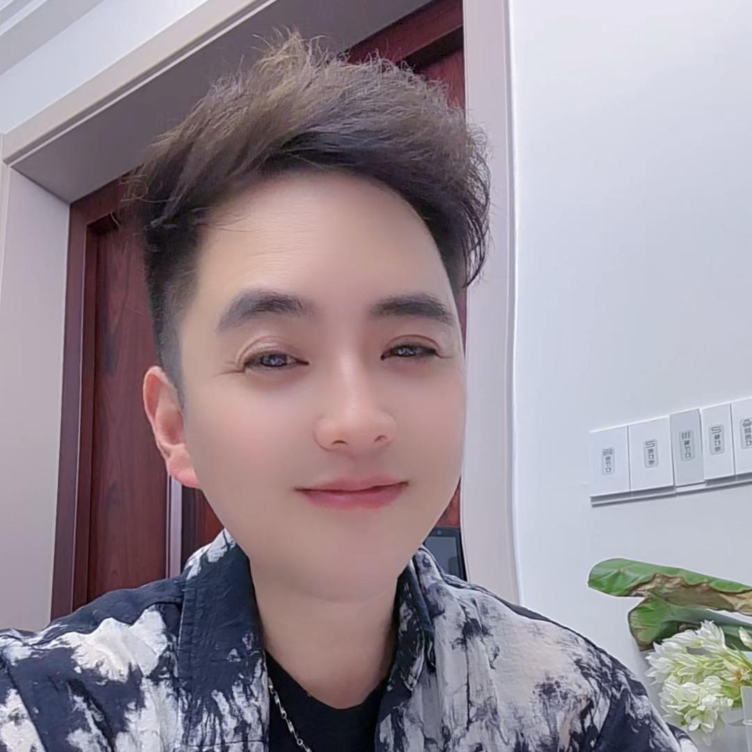 杨皓凯