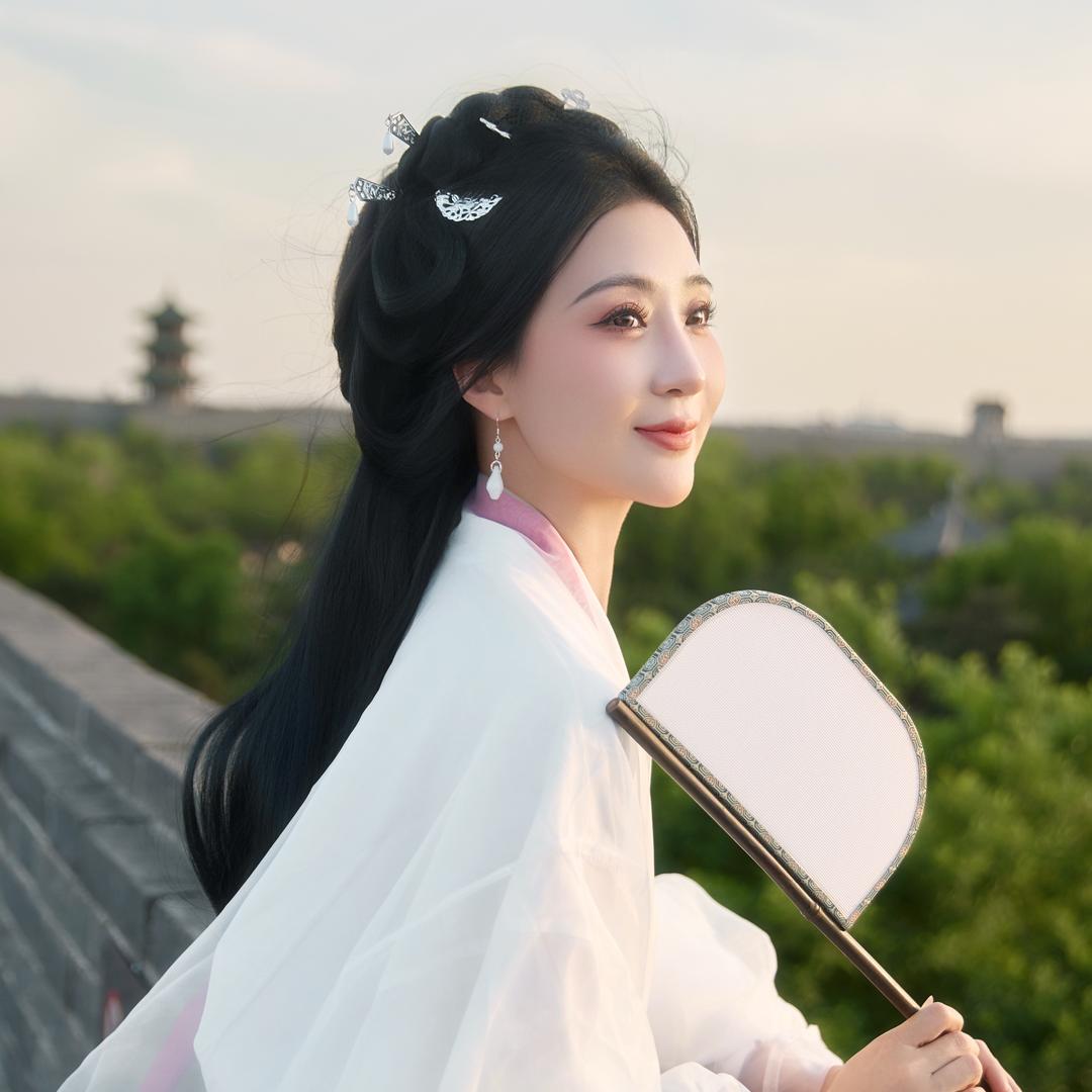 毛毛舞蹈