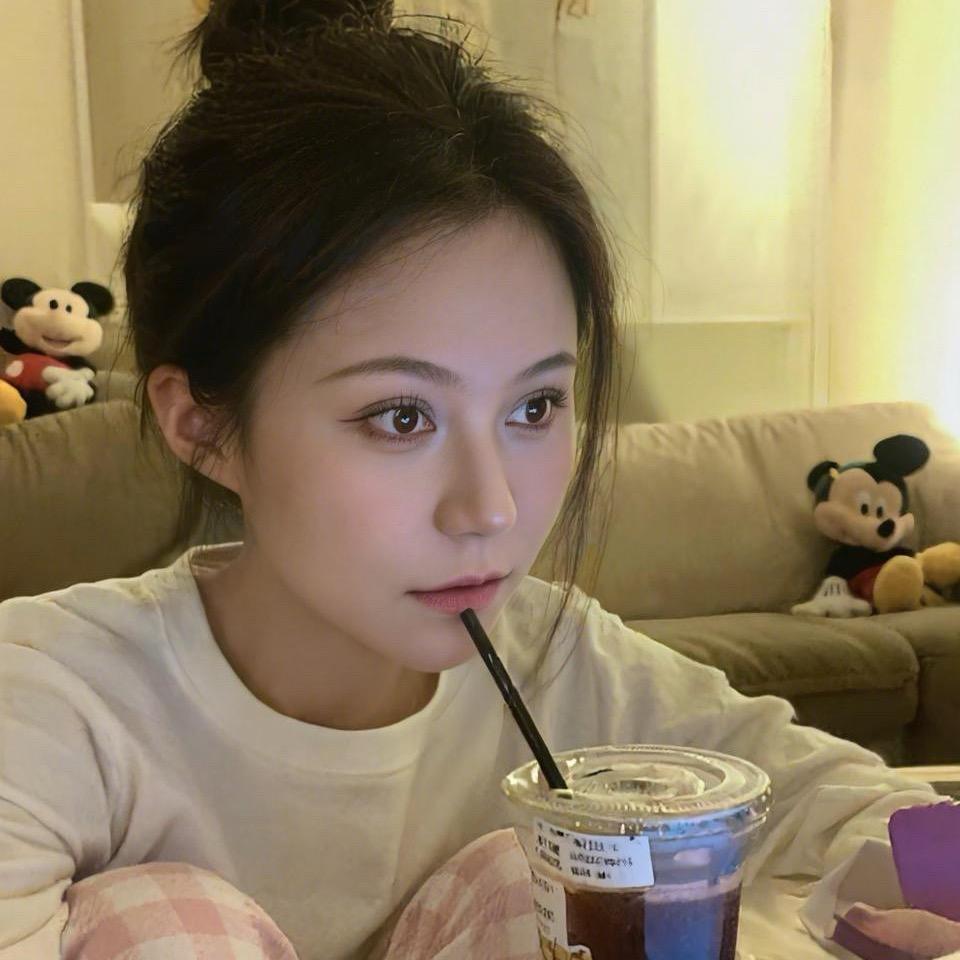 来自母体，