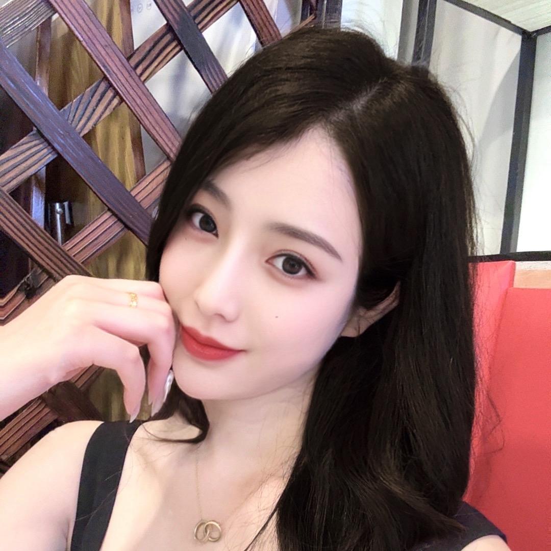 金辉名车二手车（馨馨）