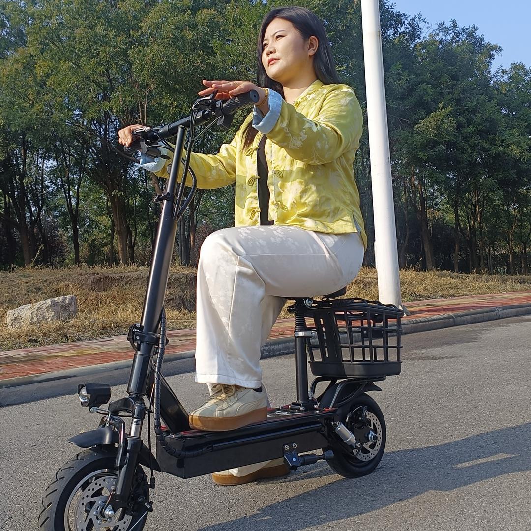 匠心科技滑板车
