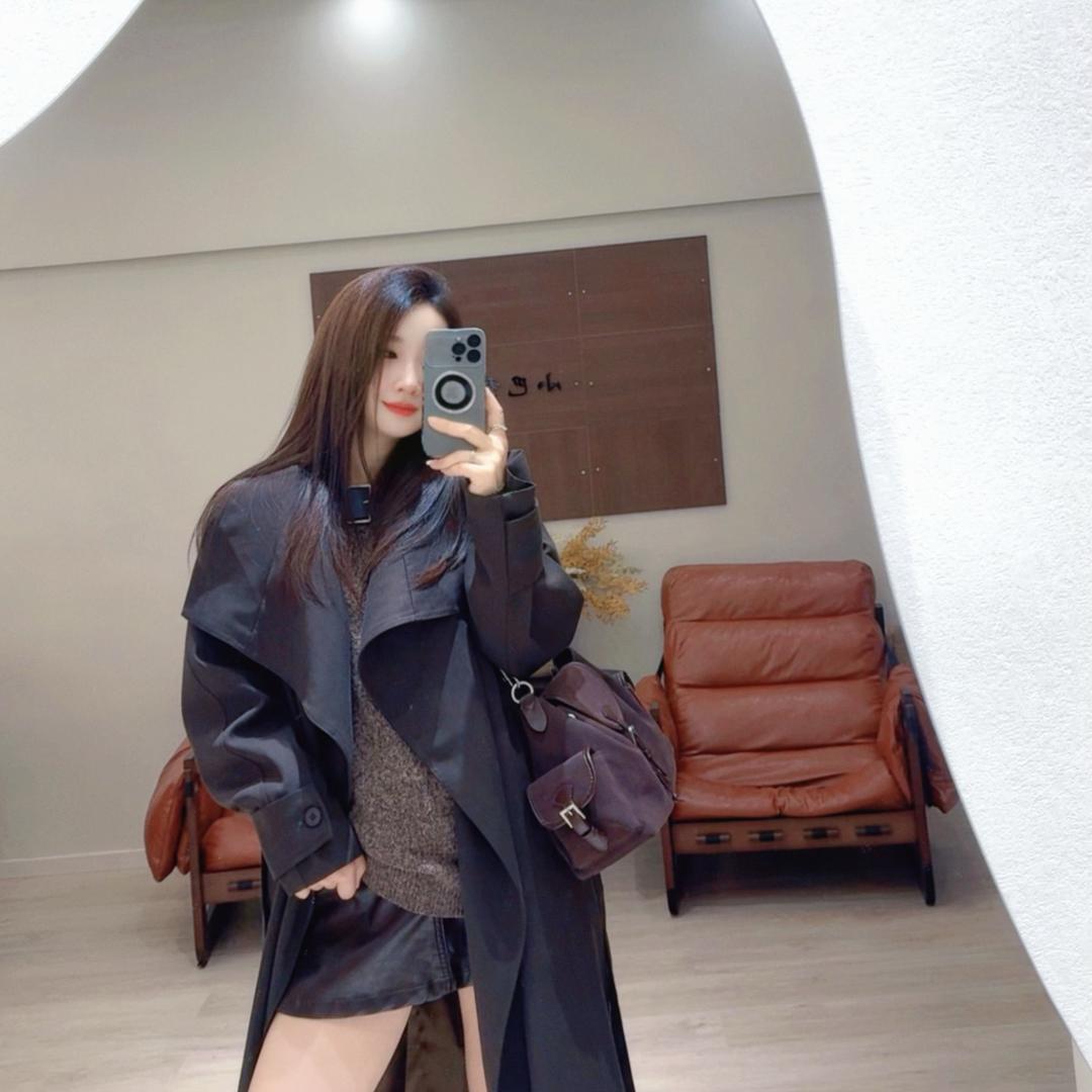 长寿小巴黎女装•娅娅