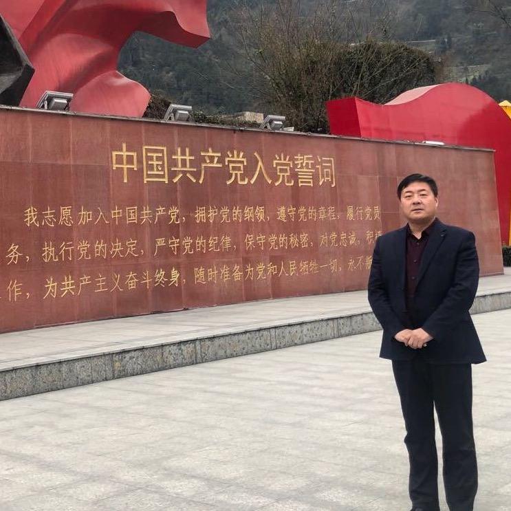 走遍天涯，奋斗人生！