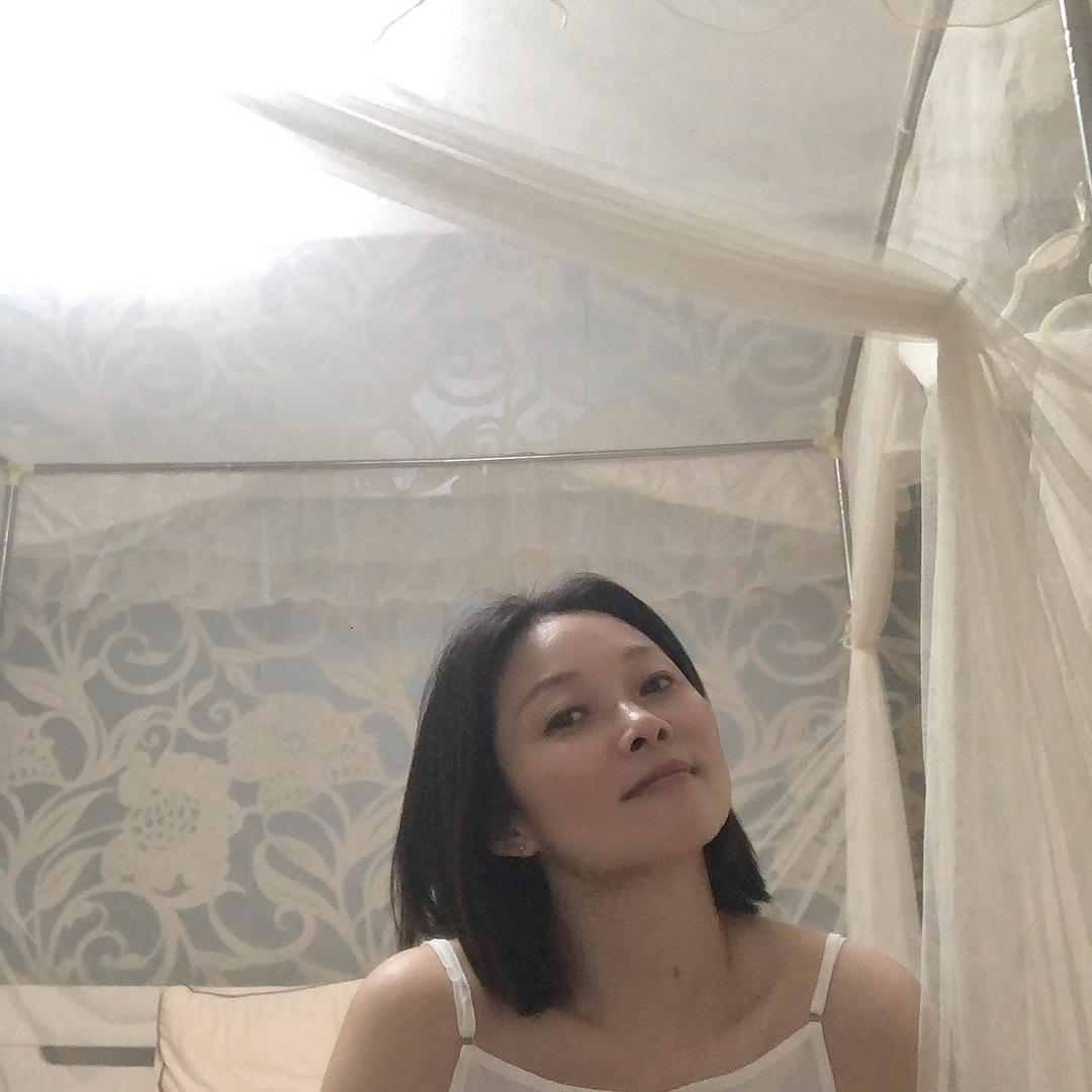 玲玲L