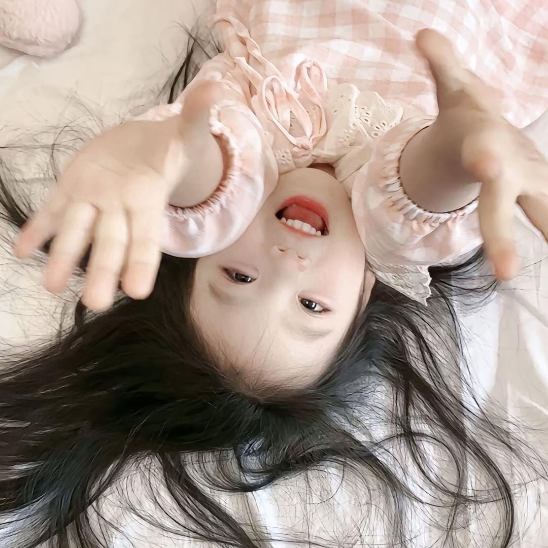 ෆ  听月亮讲童话么