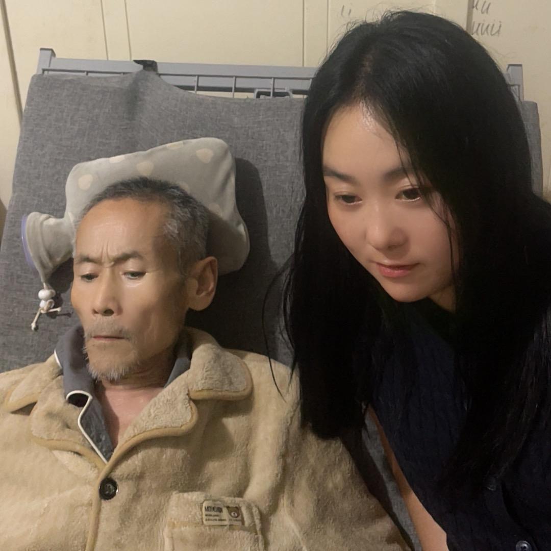 妍颜