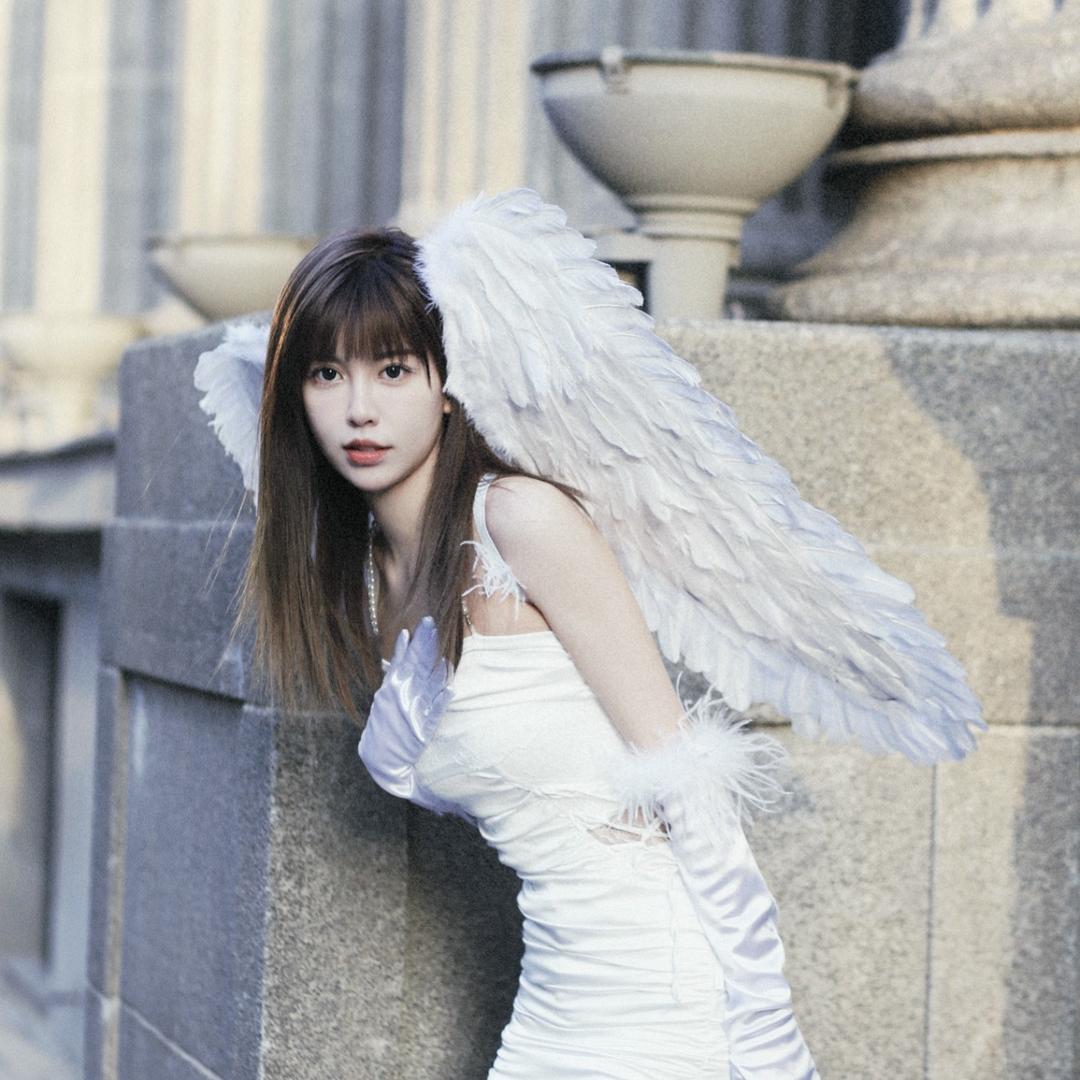 小可艾欧尼