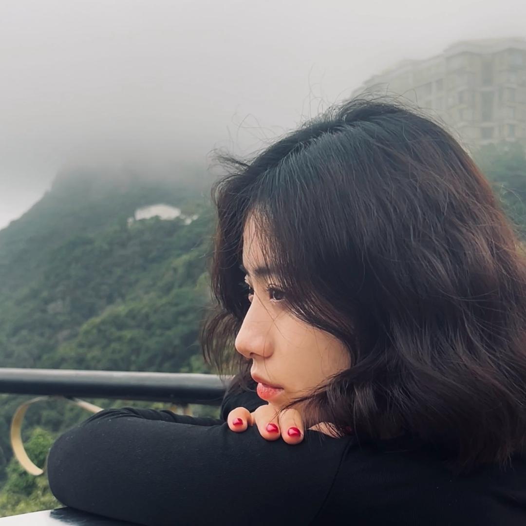Yi 子