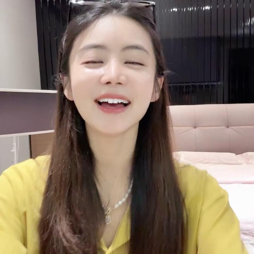 小小101的护肤小助手