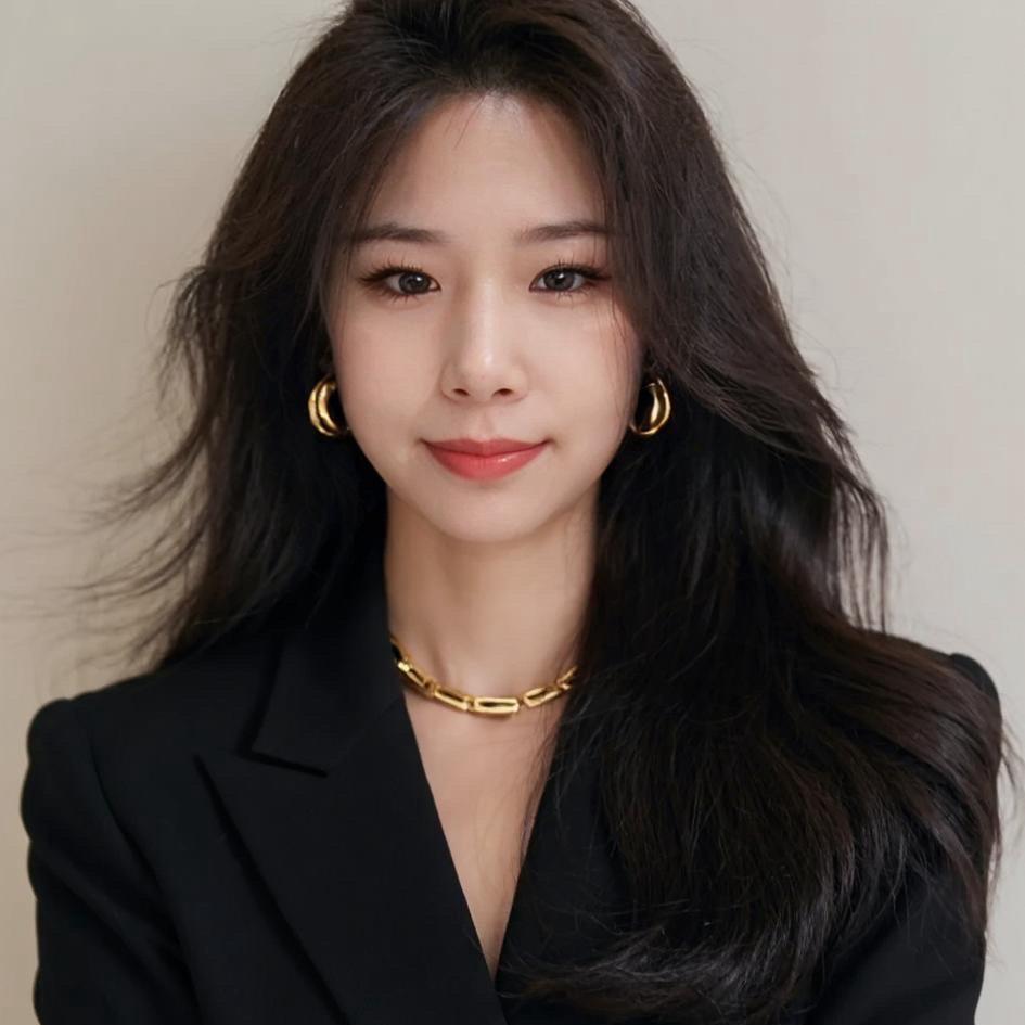 @丽