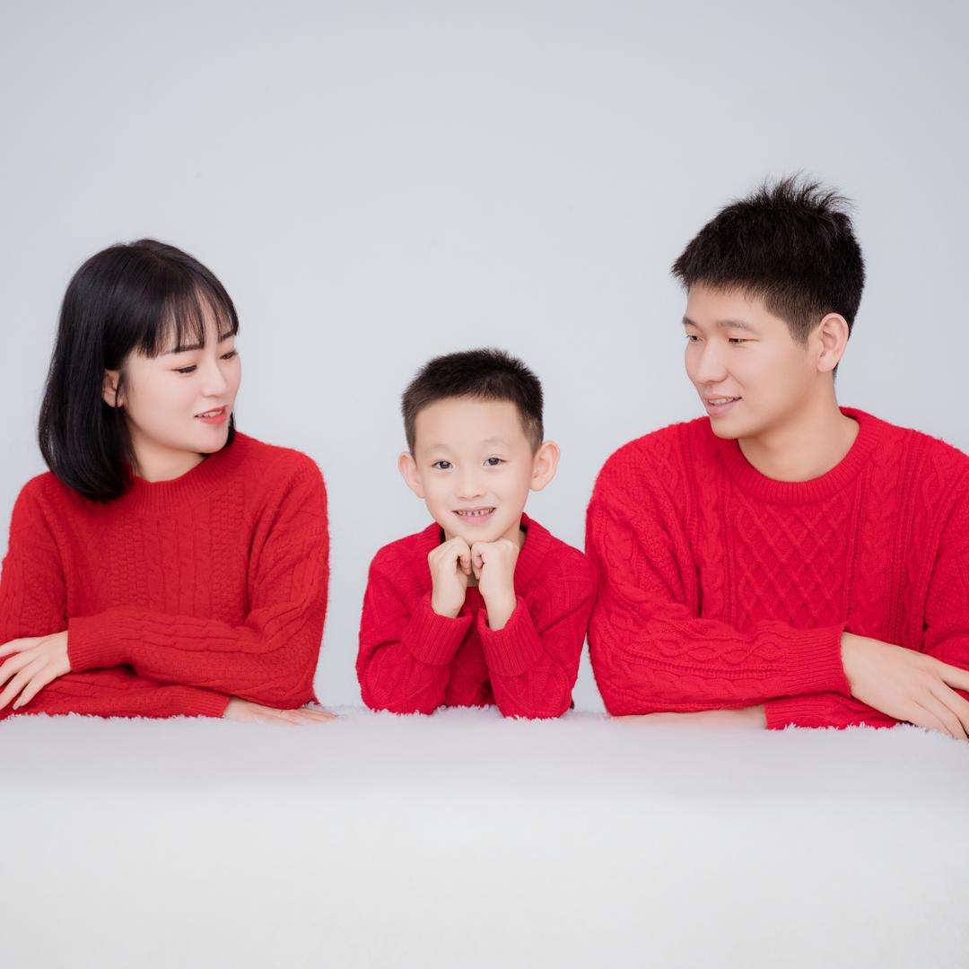 溢溢同同