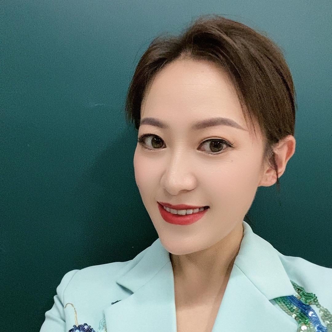杨俊霞🎀（唱民歌）