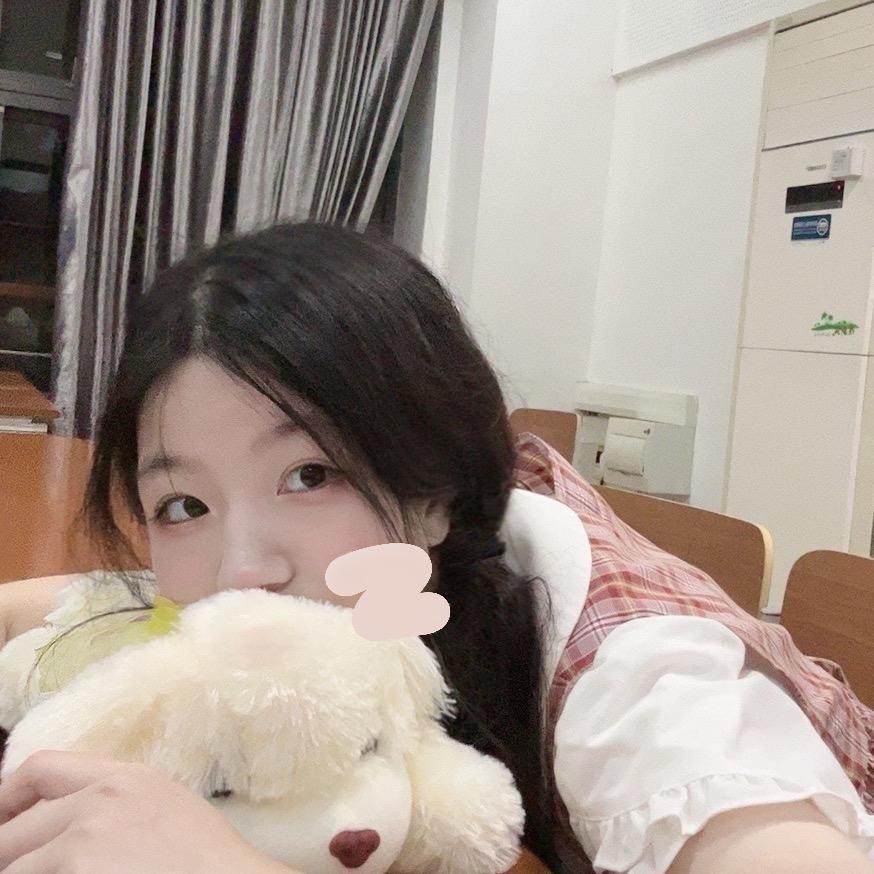 果果饿了🥕