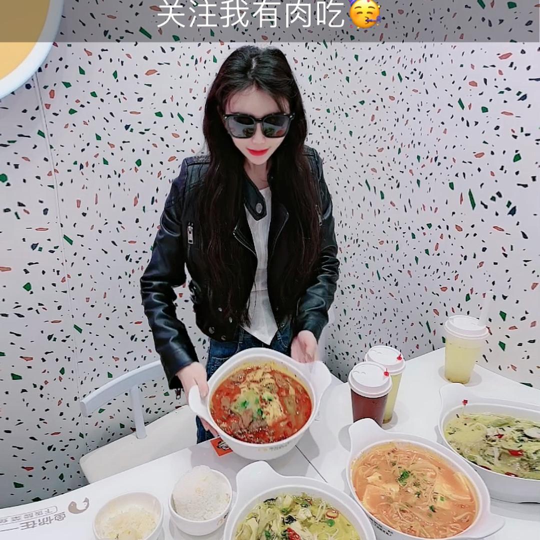 小伊酱逛吃廊坊