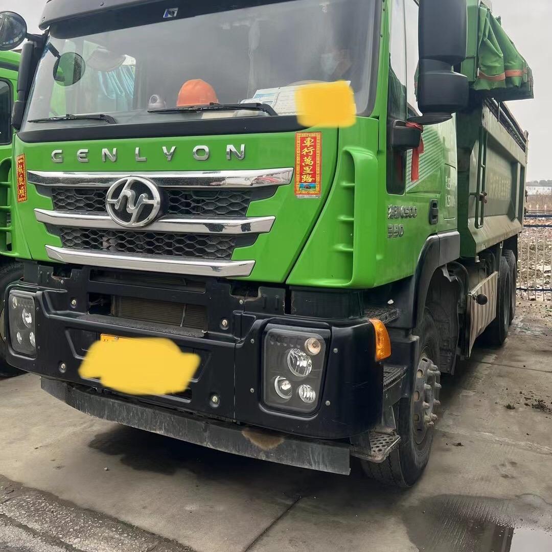 福建二手工程车{小熊}