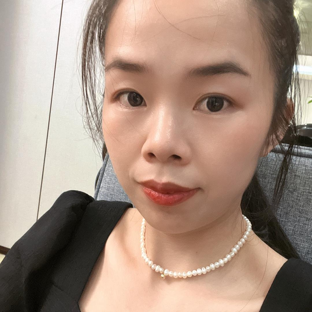 一锅红香辣鸭头麻辣烫官方号