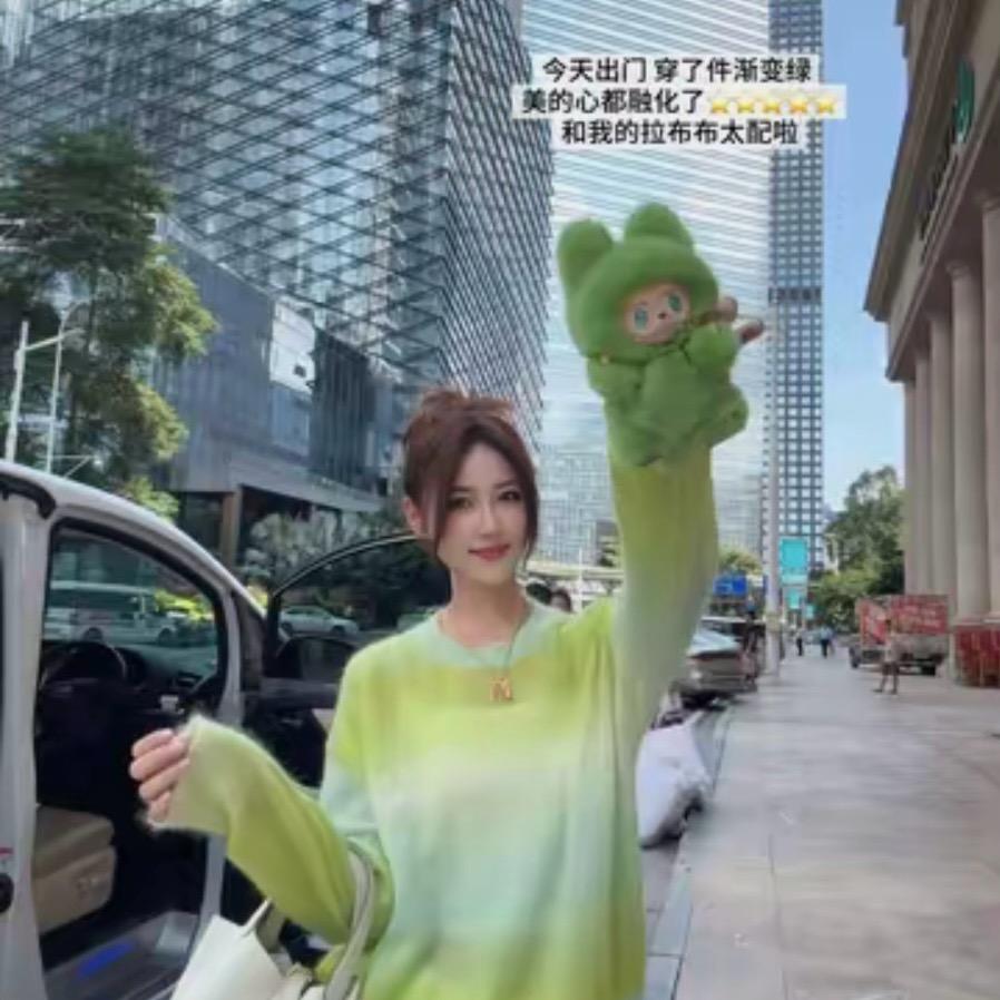 露露lucy女装穿搭专柜