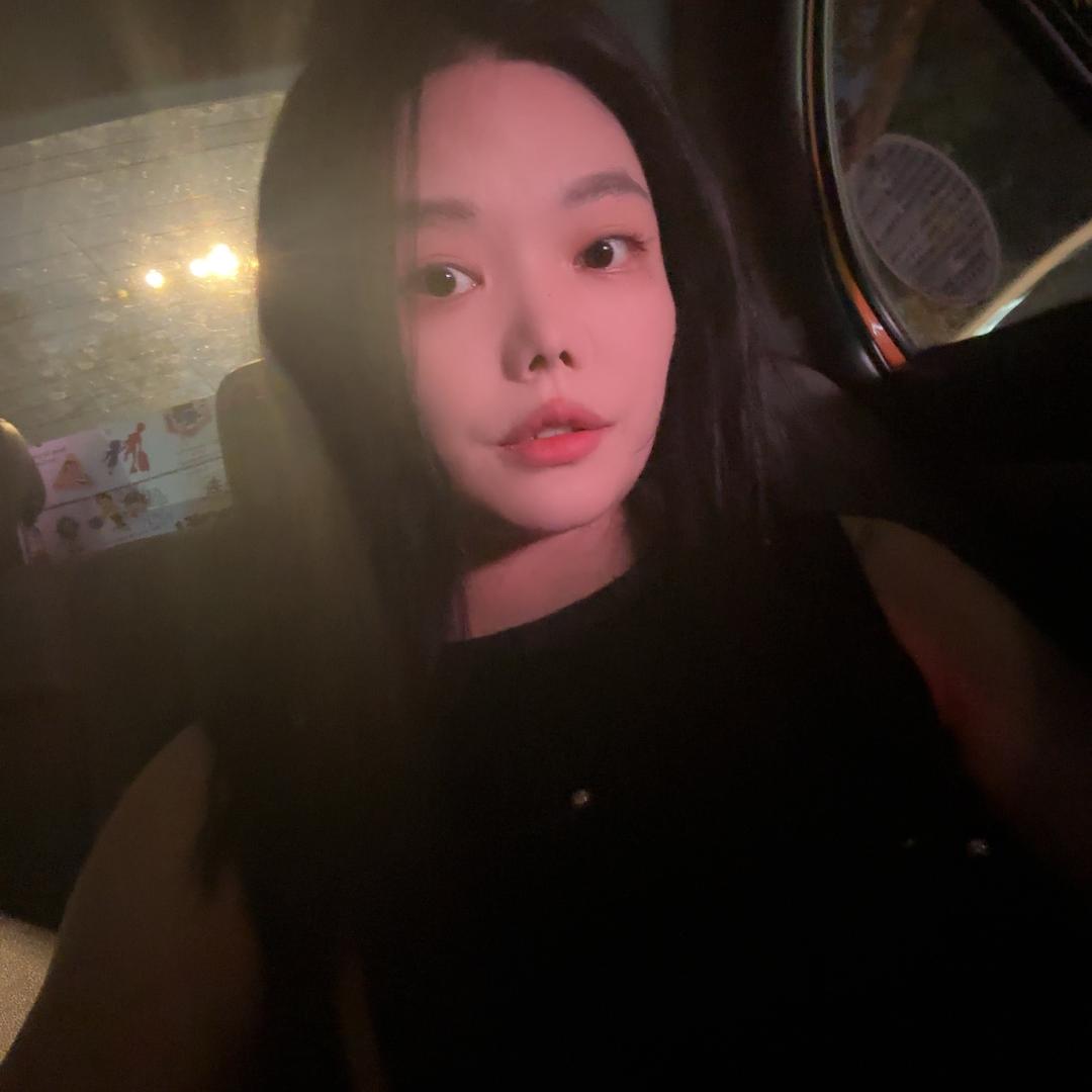 易一麻麻、