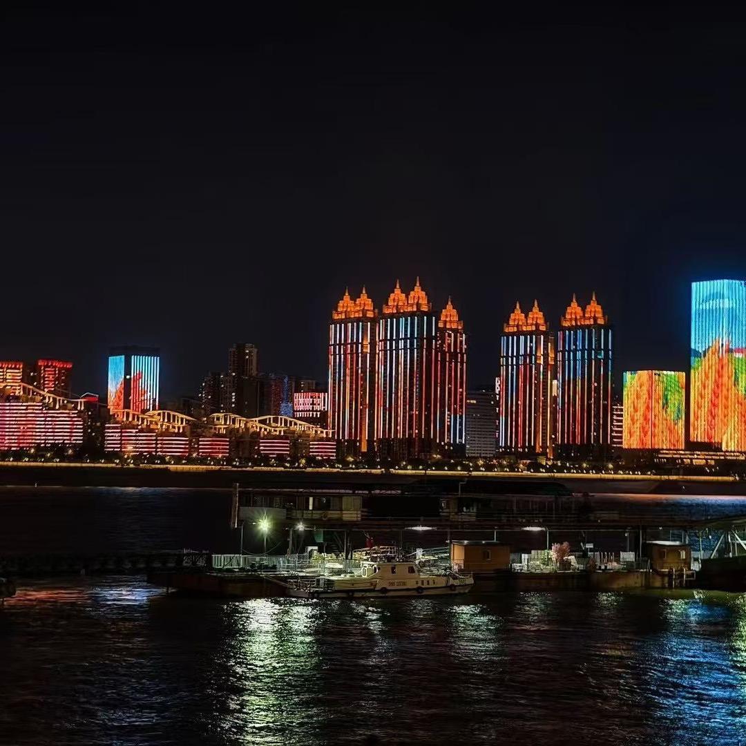 班敏痘～李老师