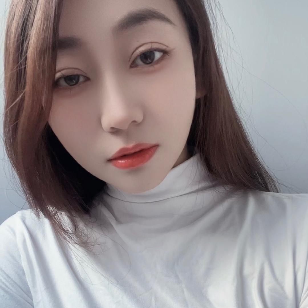 卖串串的小姐姐