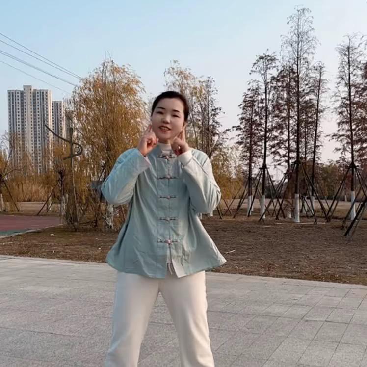 爱锻炼的丹姐（橱窗营业中）