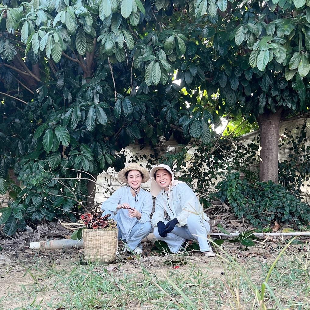 华姐（玉凤鸣同桌）