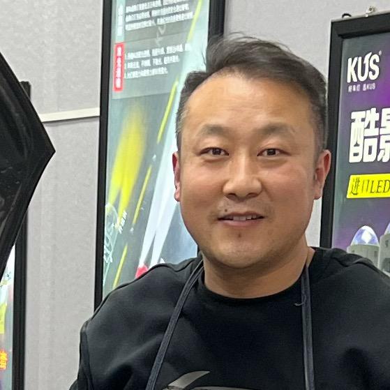 老李车灯升级欧司朗