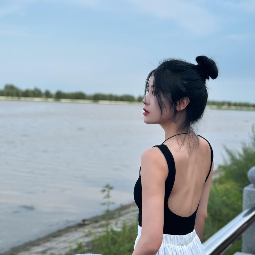 多余姐姐_舞吧王元元
