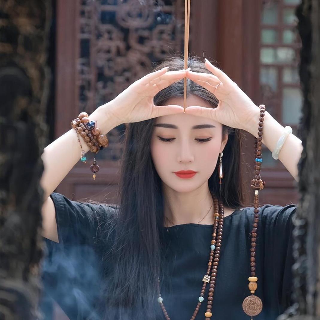 麦积区玉麟轩美容院二马路肯德基对面