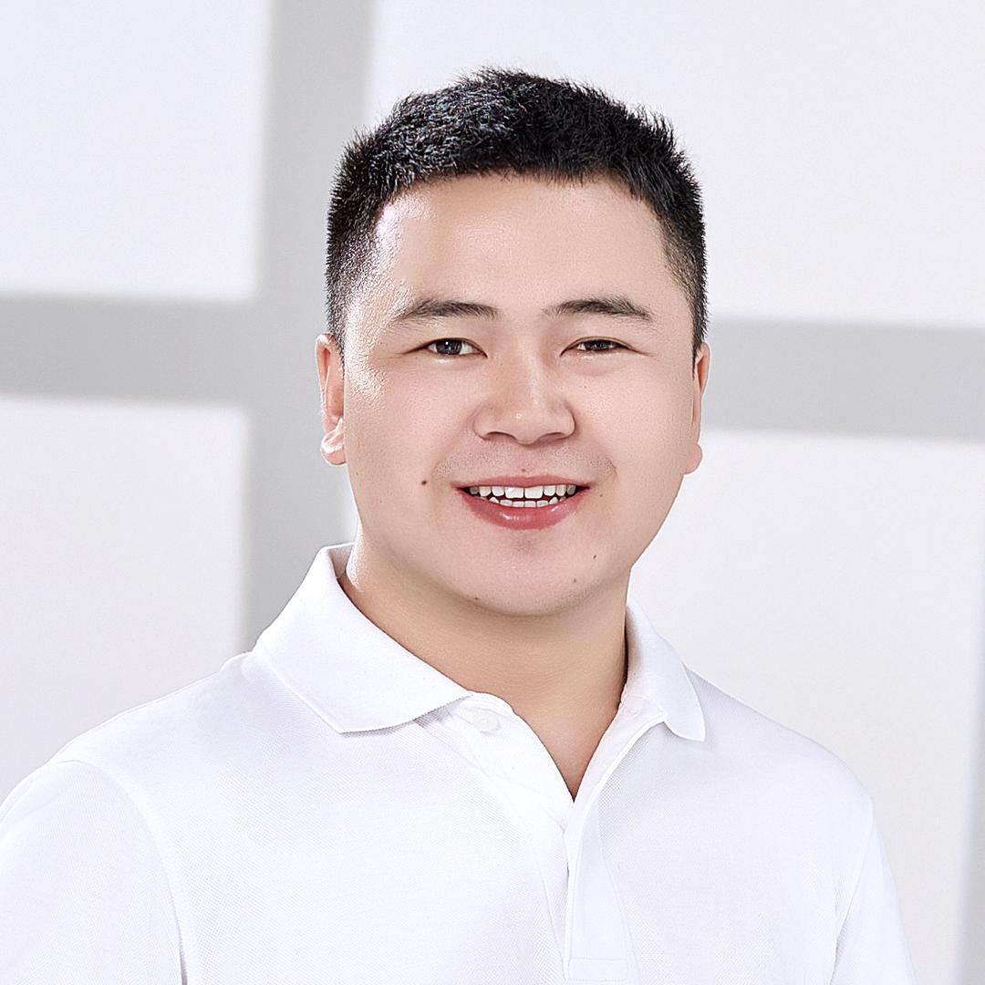 李由