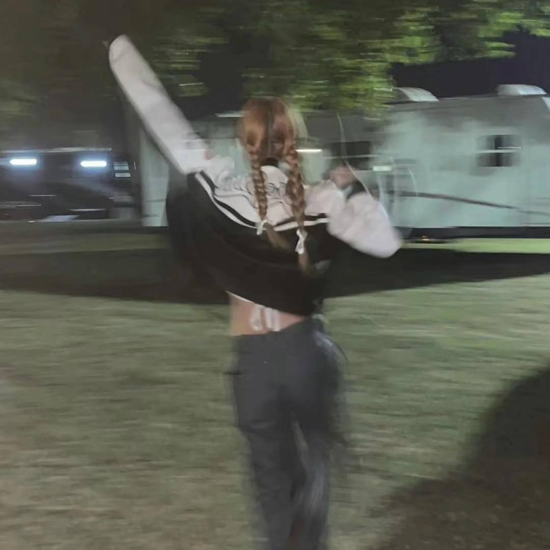 &*