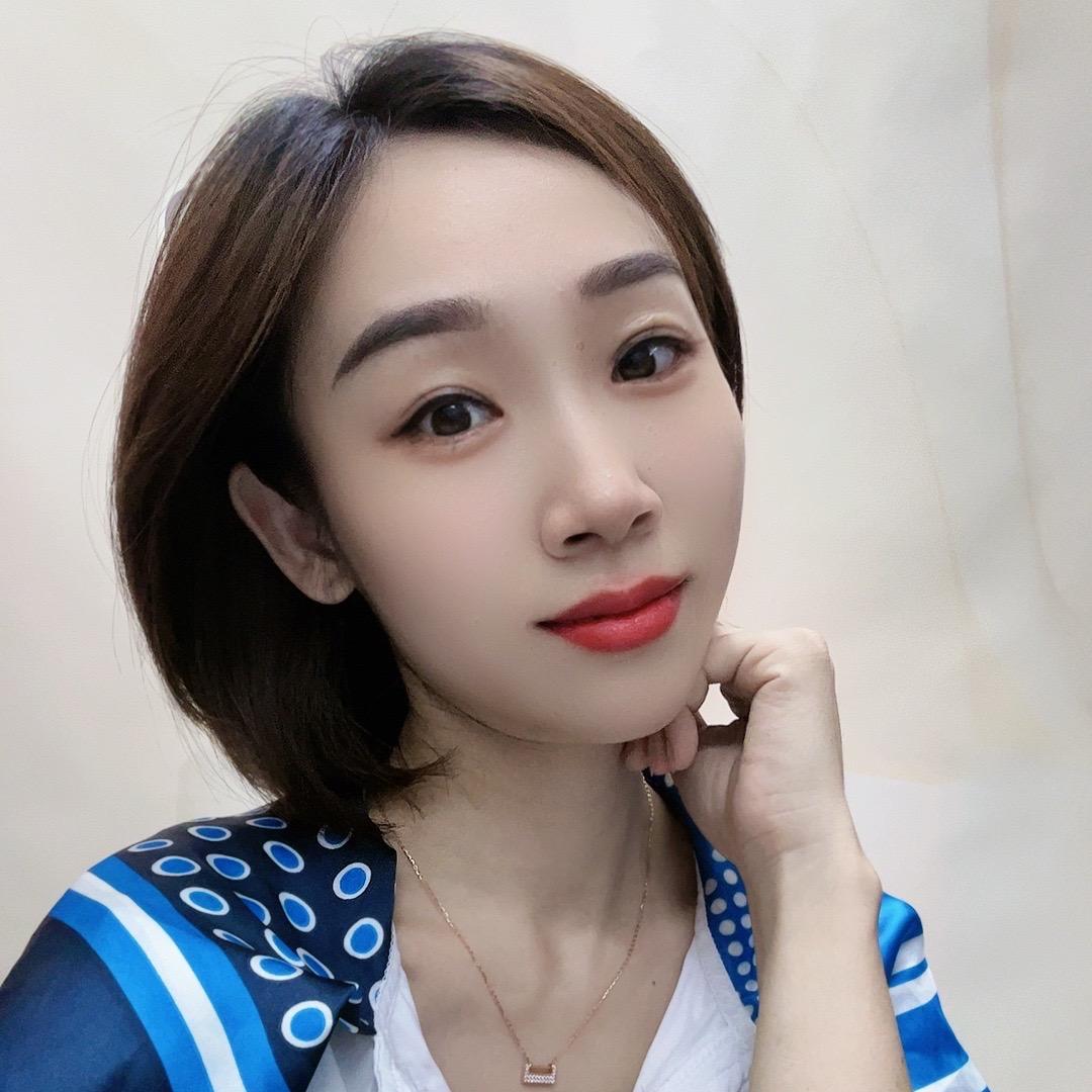 @佳佳精品服饰