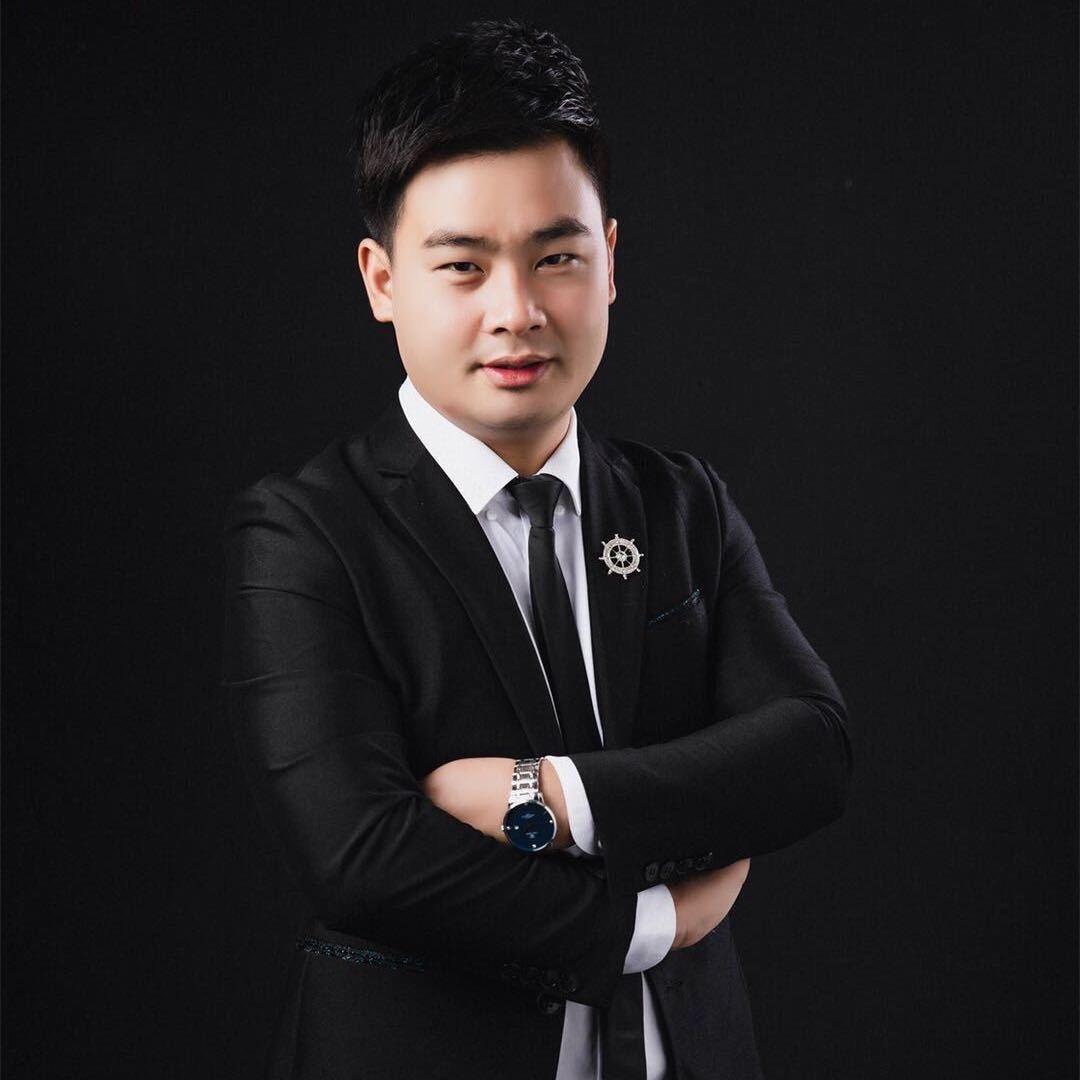 阿龙🏎️（婚礼人）