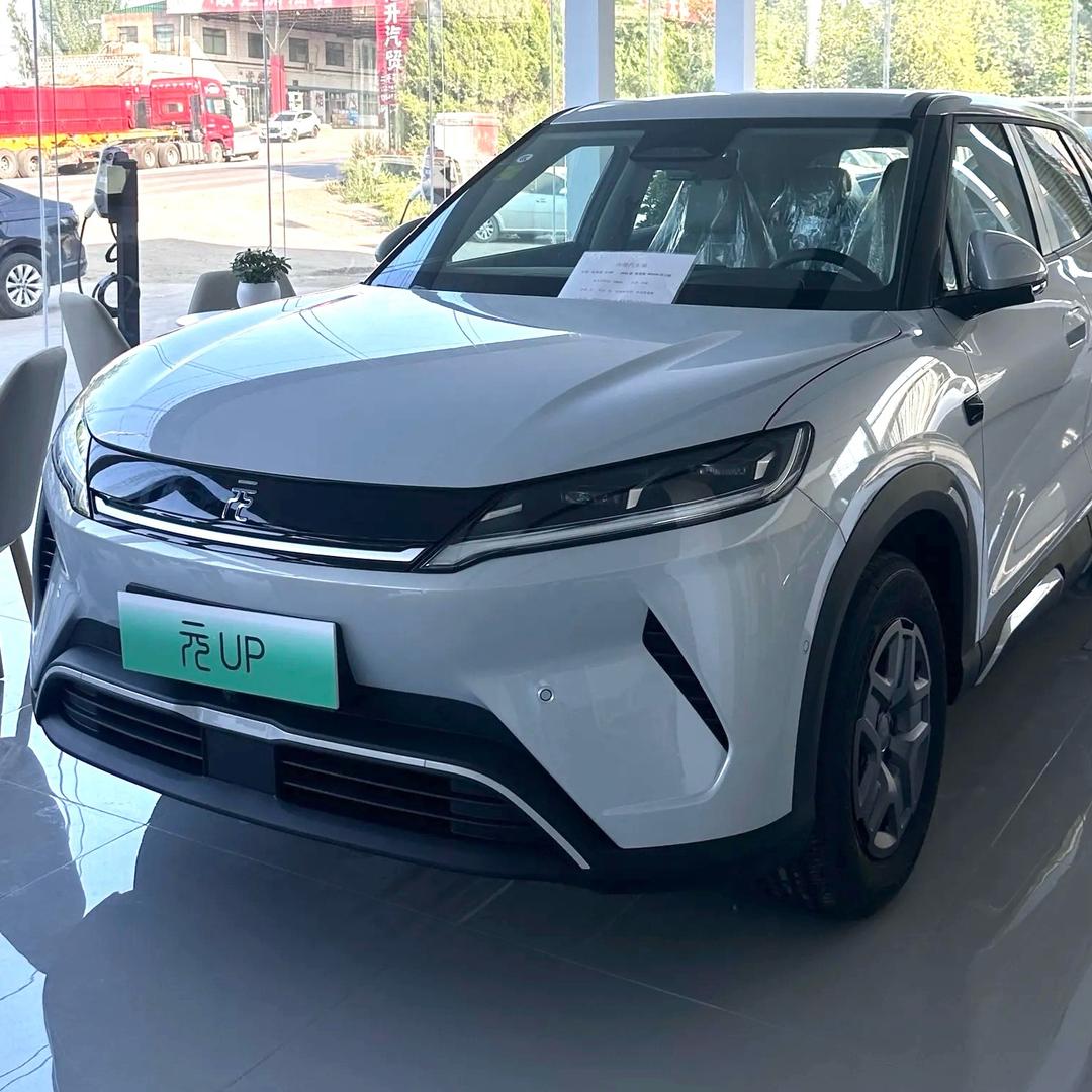 比亚迪元UP