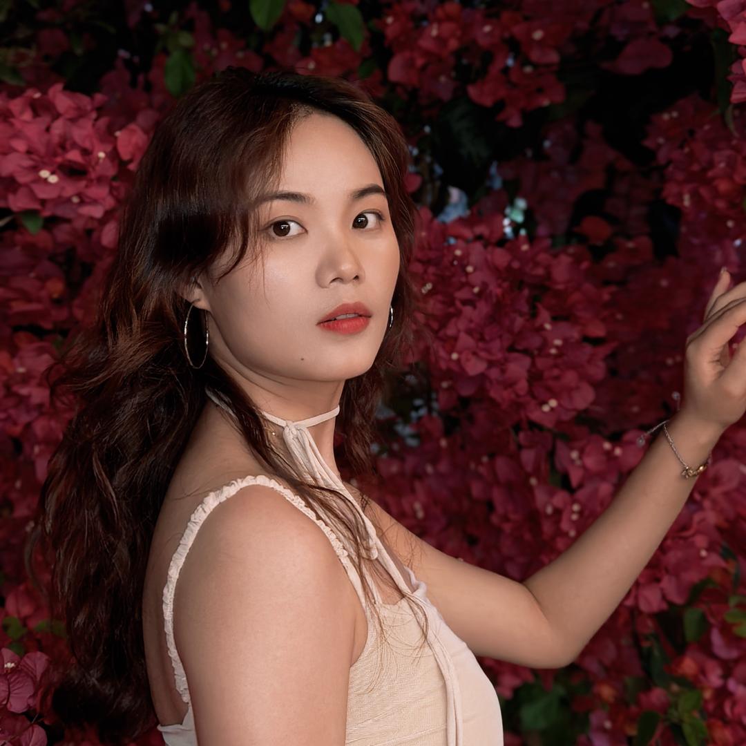 纹绣师Ella的摆摊日记